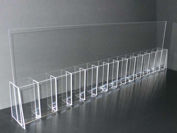 espositore porta oggetti plexiglass modena